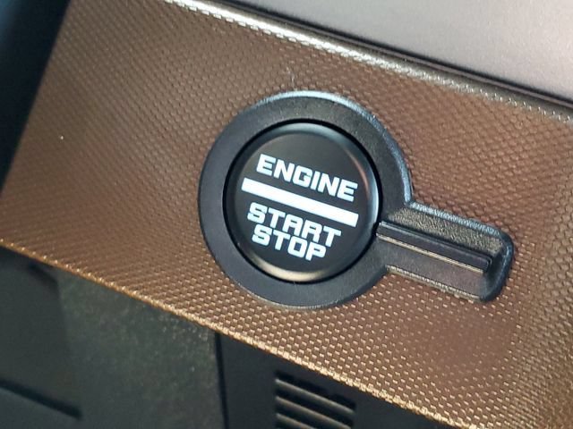 Certified 2023 Ford Bronco Outer Banks AWD/4WD image 18