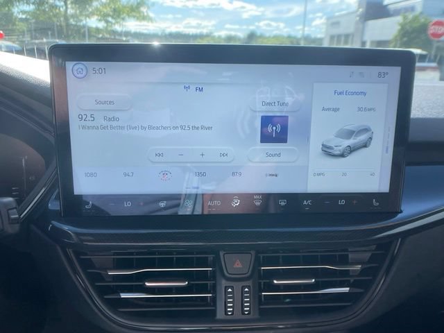Certified 2023 Ford Escape ST-Line w/ Tech Pack #1 AWD/4WD image 22