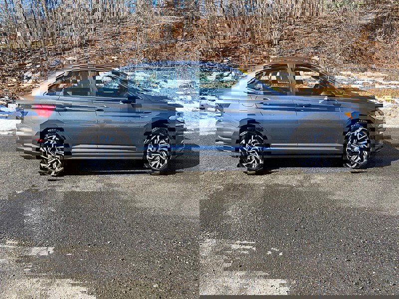 Used 2020 Volkswagen Jetta SEL image 6