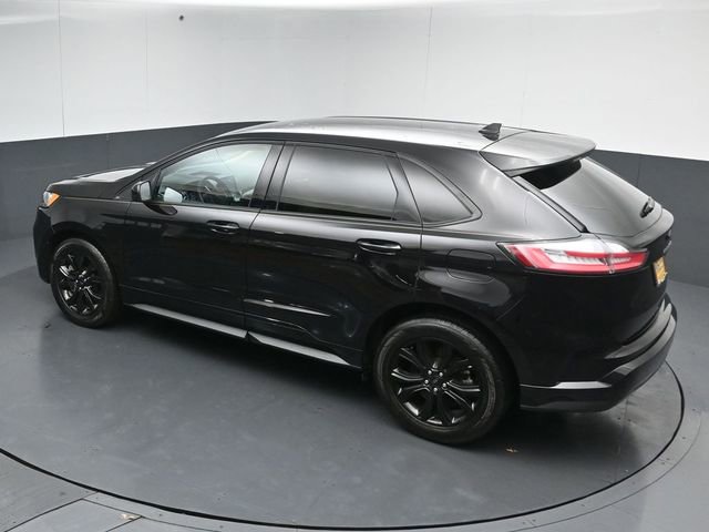 Certified 2024 Ford Edge SE w/ Black Appearance Package AWD/4WD image 48