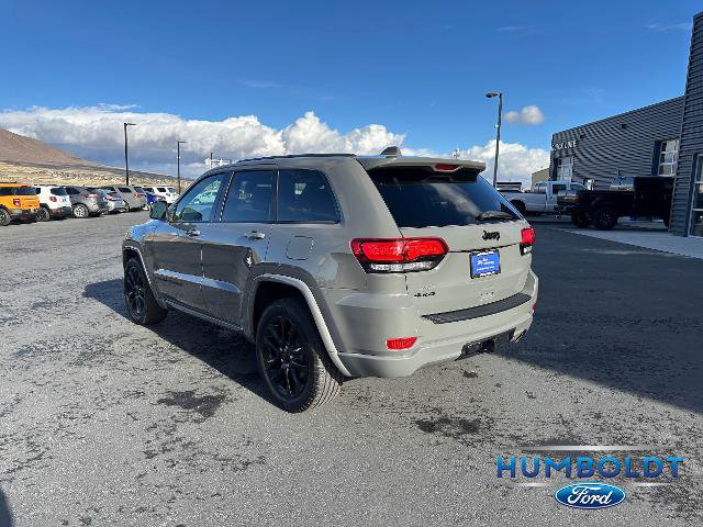Used 2020 Jeep Grand Cherokee Altitude image 7