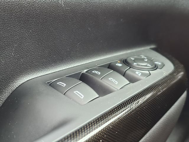 Used 2023 GMC Acadia AT4 w/ Technology Package image 16