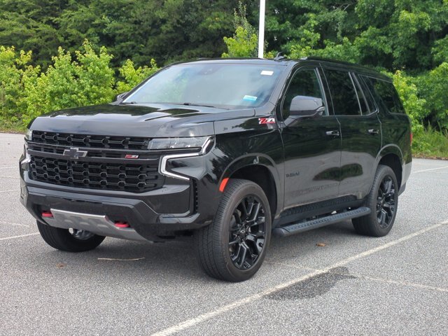 Used 2023 Chevrolet Tahoe Z71 w/ Luxury Package AWD/4WD image 8