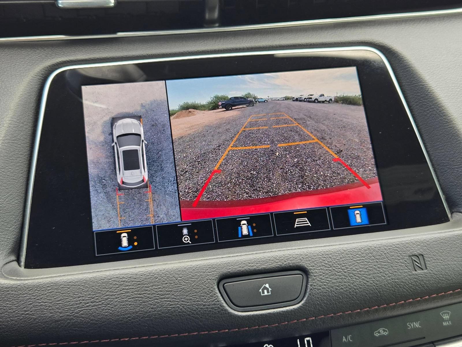 Used 2021 Cadillac XT4 Sport FWD image 18