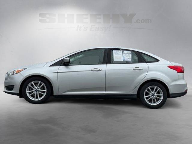 Certified 2018 Ford Focus SE FWD image 16