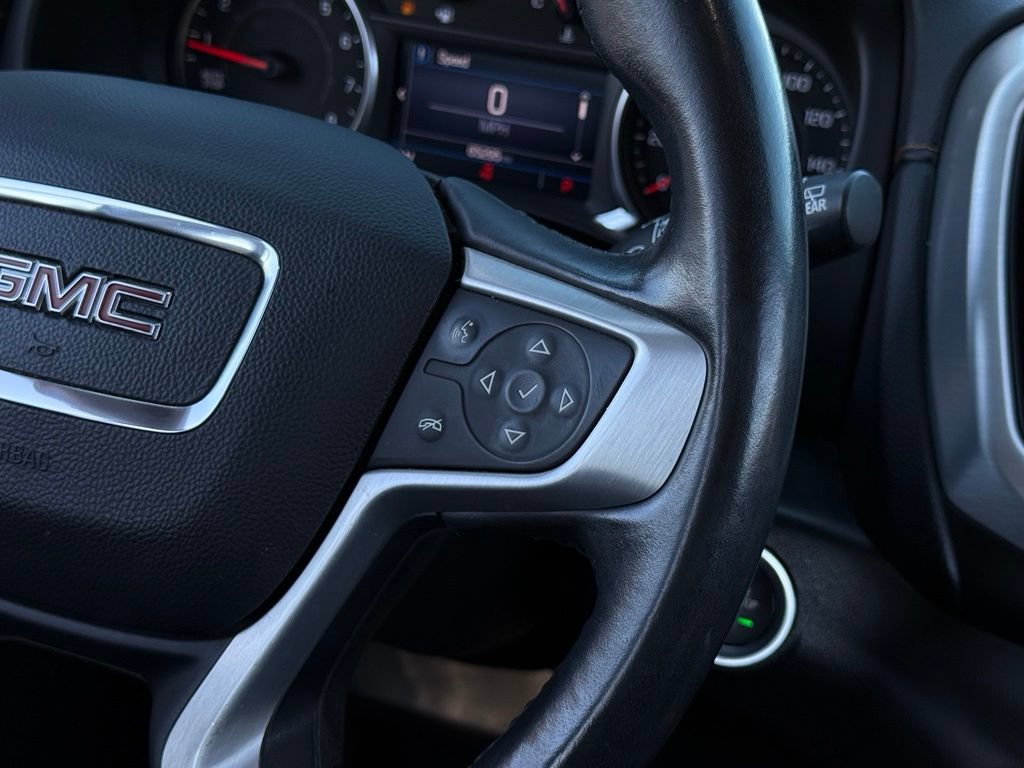 Used 2020 GMC Terrain SLE w/ Driver Convenience Package FWD image 9