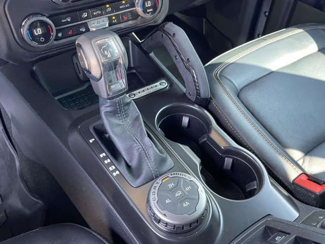 Certified 2024 Ford Bronco Badlands AWD/4WD image 19