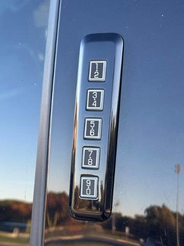 Certified 2022 Ford F150 XLT w/ XLT Black Appearance Package image 13