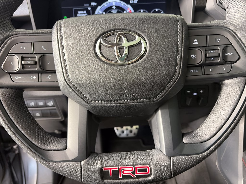 Used 2025 Toyota Sequoia TRD Pro AWD/4WD image 16