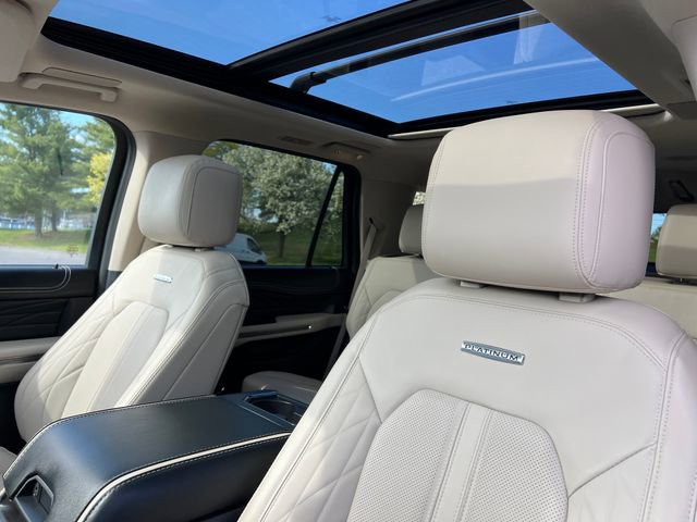 Certified 2023 Ford Expedition Platinum AWD/4WD image 17