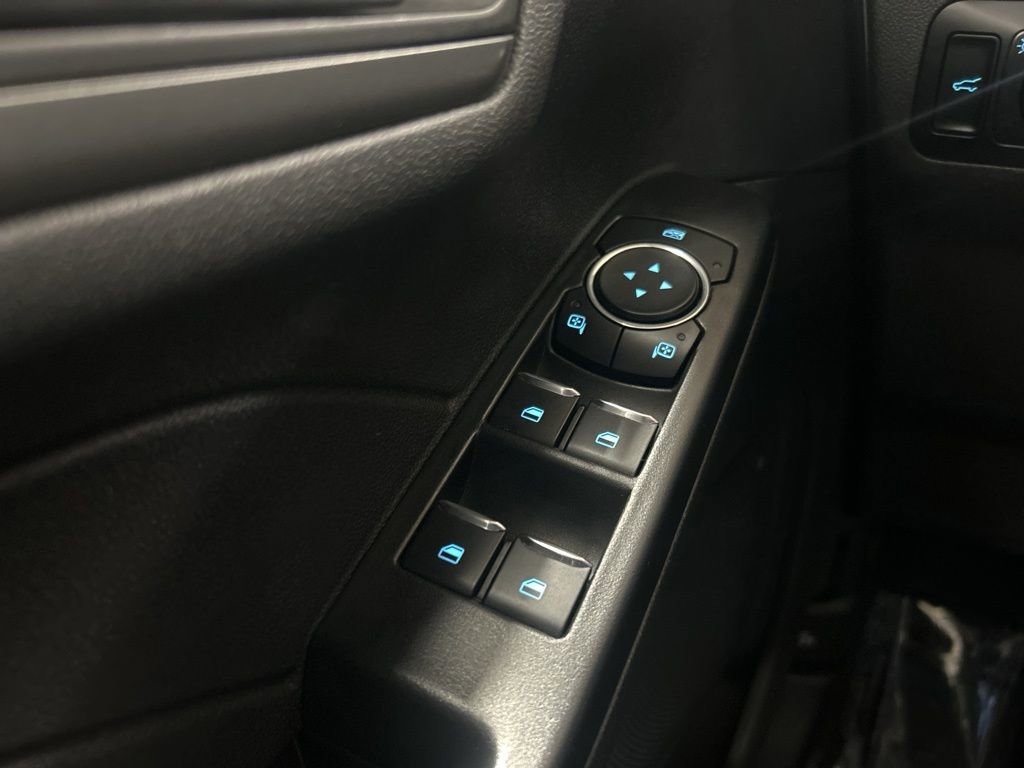 Certified 2024 Ford Escape Active AWD/4WD image 19