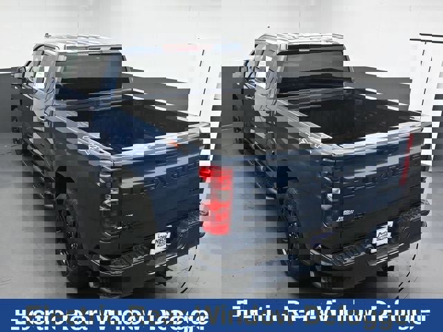 Used 2024 Chevrolet Silverado 1500 Custom w/ Turbomax Blackout Package AWD/4WD image 7