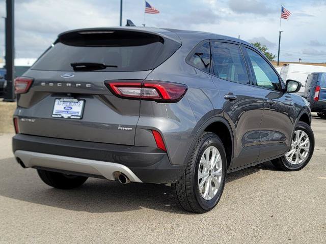 Certified 2025 Ford Escape Active AWD/4WD image 9