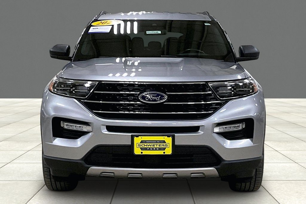 Certified 2020 Ford Explorer XLT w/ Equipment Group 202A AWD/4WD image 3