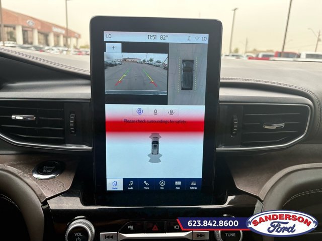 Certified 2023 Ford Explorer Platinum w/ Premium Technology Package RWD image 18