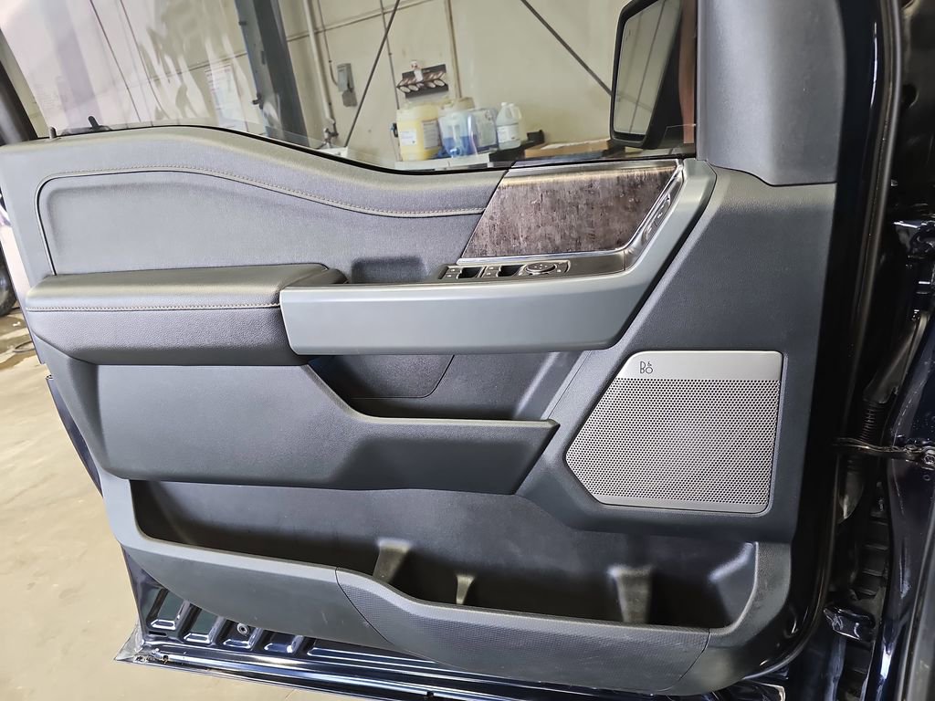 Certified 2022 Ford F150 Lariat w/ Equipment Group 502A High image 26