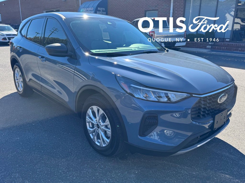 Certified 2025 Ford Escape Active FWD image 1