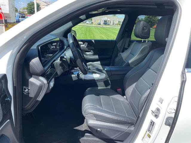 Used 2023 Mercedes-Benz GLS 450 4MATIC image 8