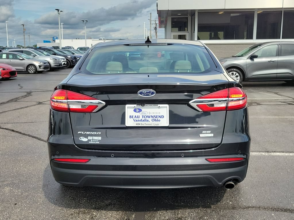 Certified 2020 Ford Fusion SE FWD image 5