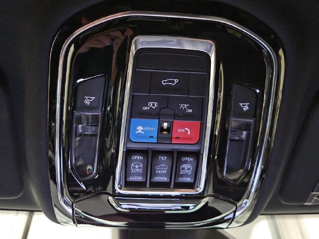 Used 2023 Jeep Grand Cherokee L Overland AWD/4WD image 31