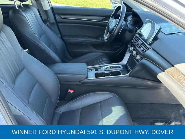 Used 2021 Honda Accord Touring image 11