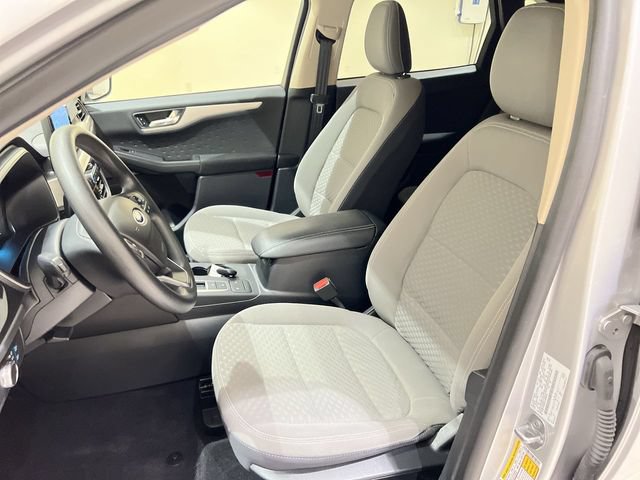 Certified 2020 Ford Escape SE FWD image 17