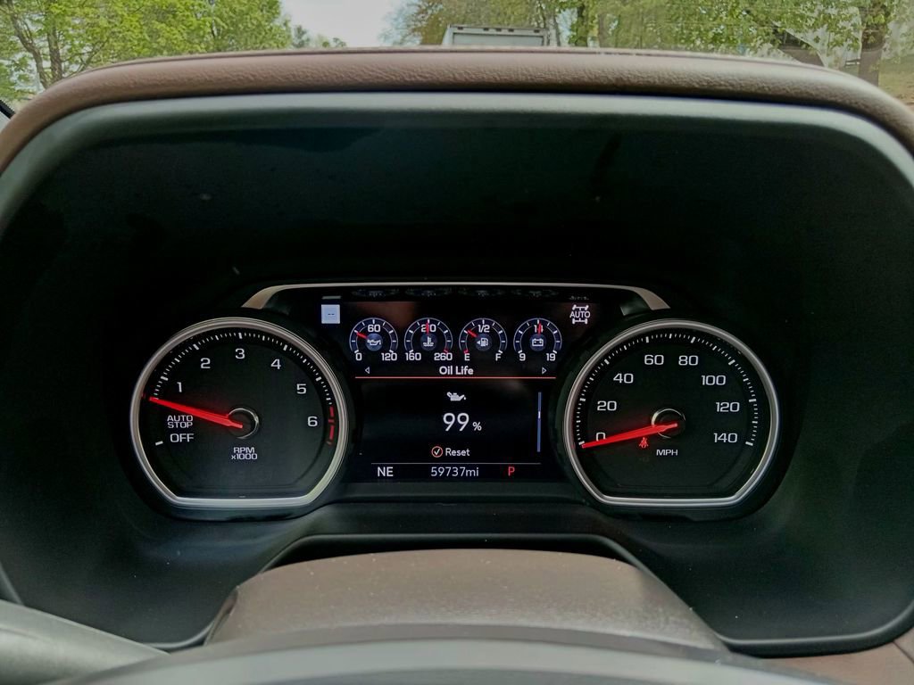 Used 2021 Chevrolet Suburban High Country image 22