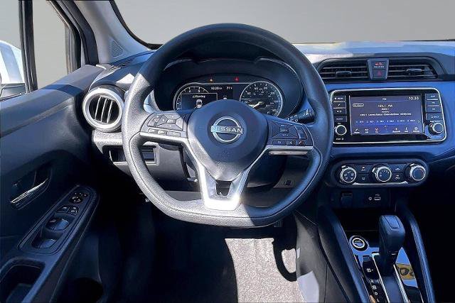 Used 2024 Nissan Versa SV FWD image 5