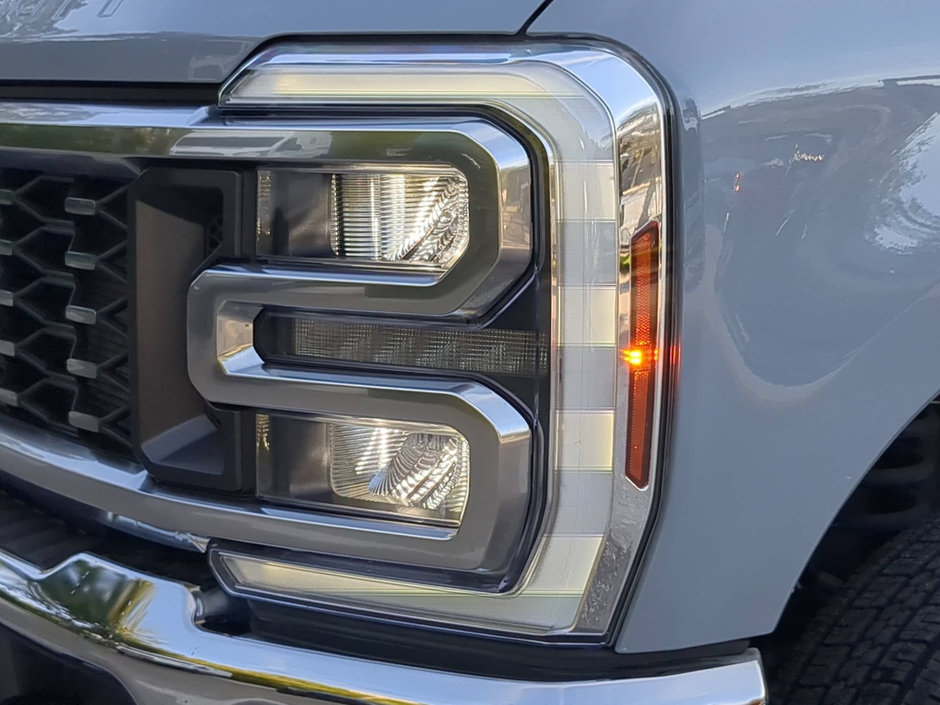 Certified 2024 Ford F350 Lariat w/ Lariat Ultimate Package AWD/4WD image 44