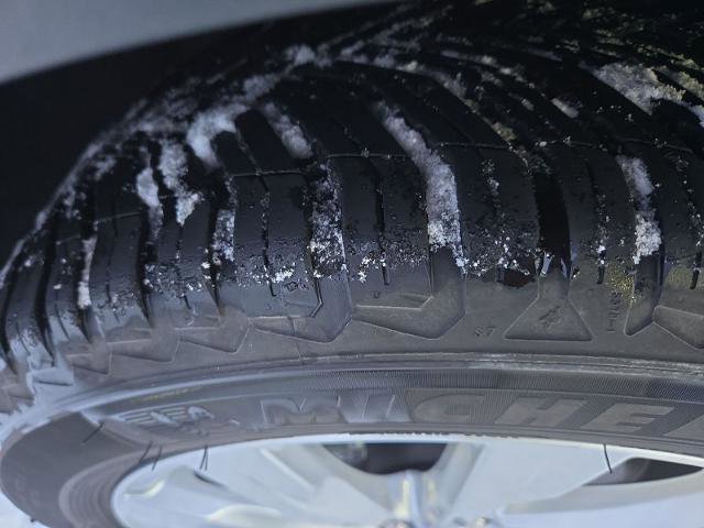 Certified 2021 Ford Escape Titanium w/ Titanium Elite Package image 30