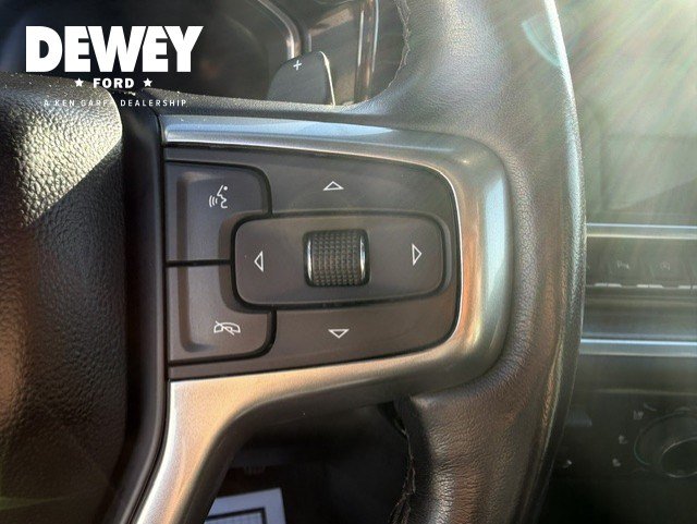 Used 2022 Chevrolet Silverado 1500 LTZ w/ LTZ Premium Package AWD/4WD image 15