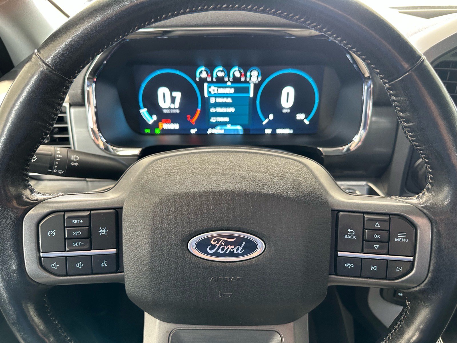 Certified 2022 Ford F150 Lariat w/ Trailer Tow Package AWD/4WD image 33