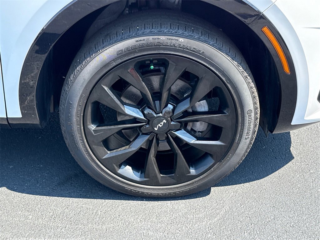 Used 2023 Kia Sorento SX image 12