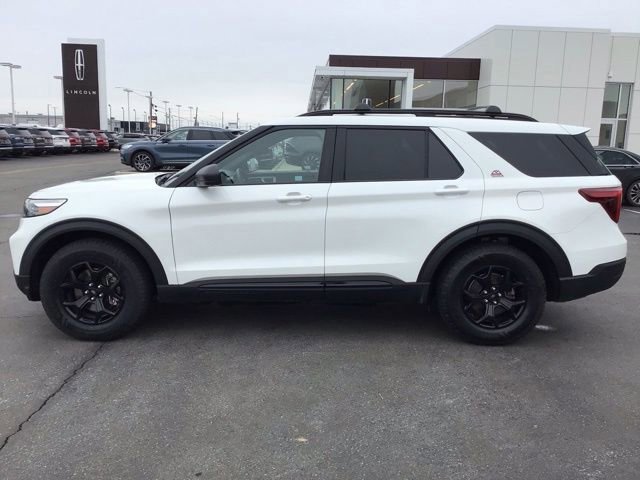 Certified 2022 Ford Explorer Timberline image 2
