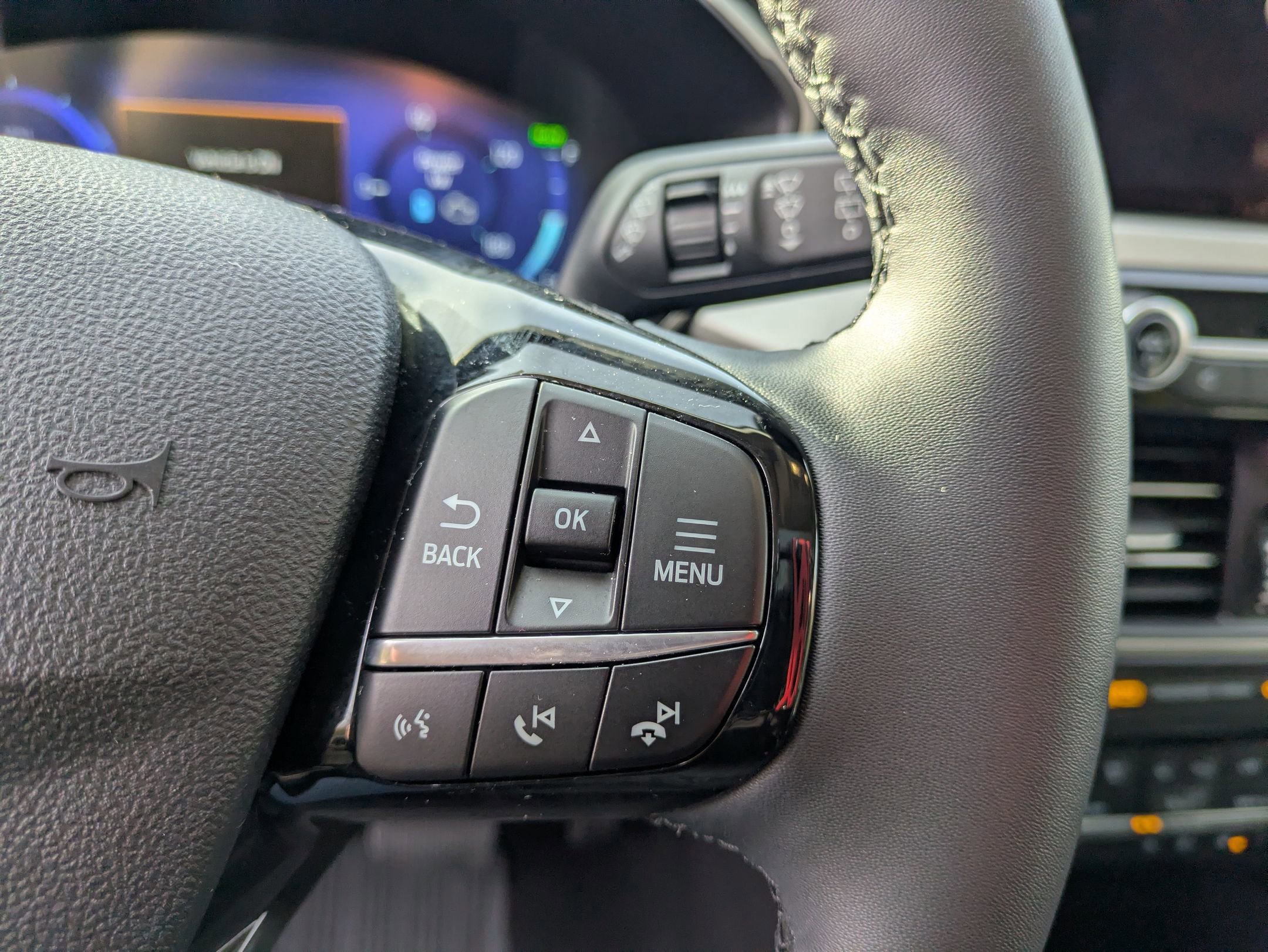 Certified 2022 Ford Escape SEL w/ Technology Package image 19