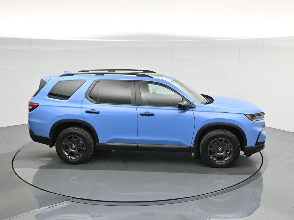 Used 2024 Honda Pilot TrailSport image 11