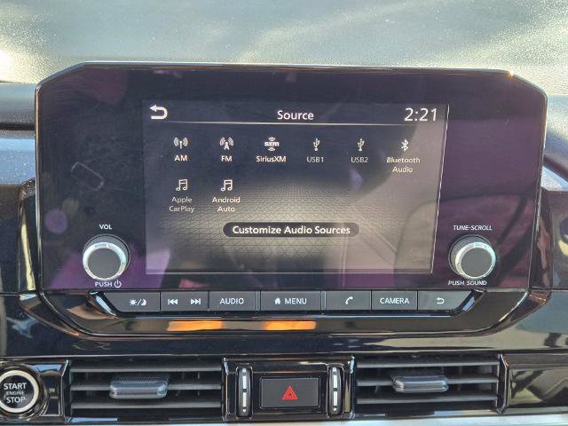 Used 2024 Nissan Pathfinder SV FWD image 18