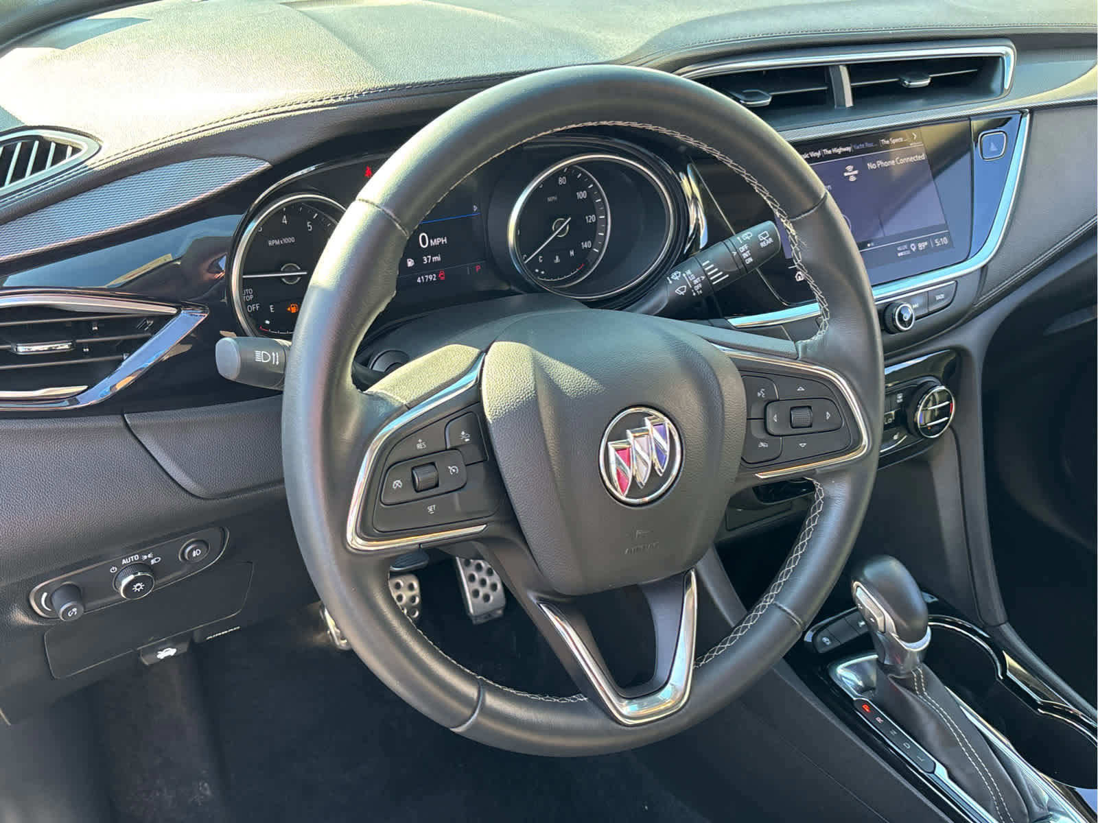 Used 2023 Buick Encore GX Select w/ Sport Touring Package image 13