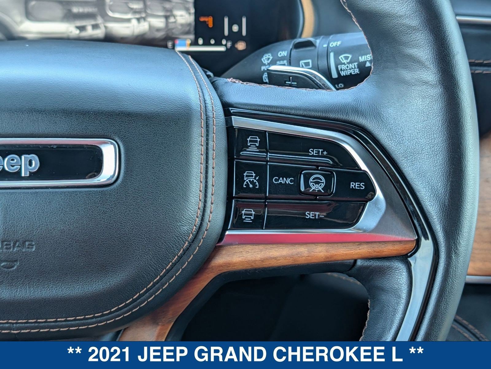 Used 2021 Jeep Grand Cherokee L Summit image 27