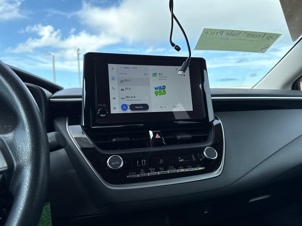 Used 2026 Toyota Corolla LE FWD image 18