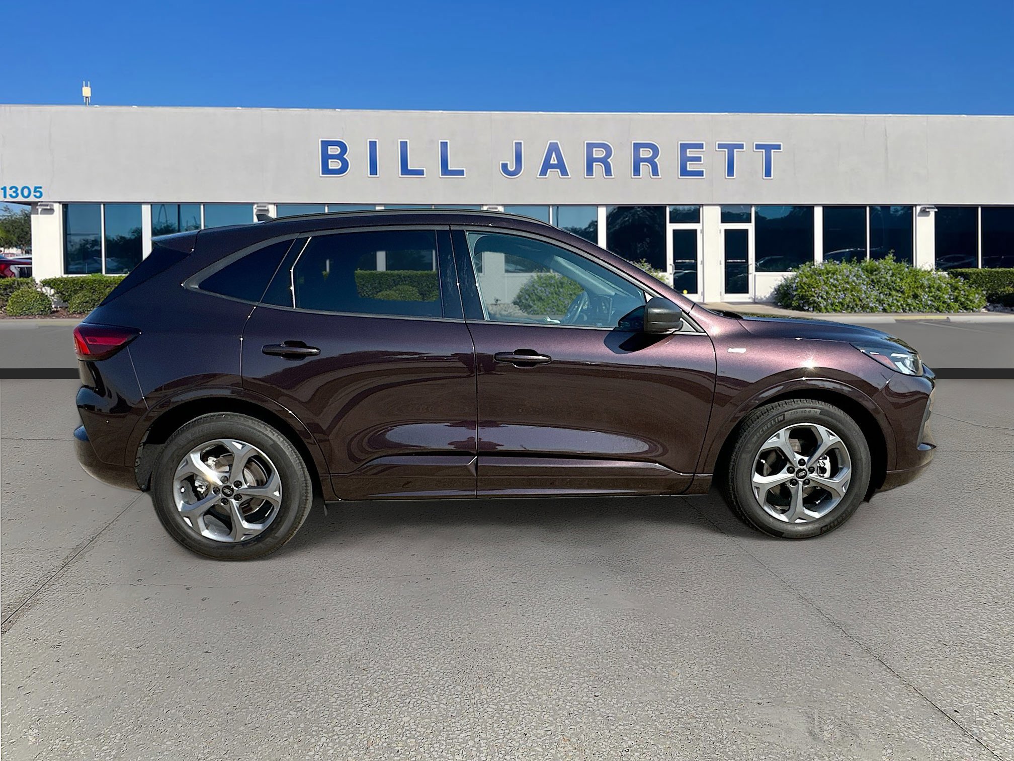 Certified 2023 Ford Escape ST-Line w/ Tech Pack #1 image 6