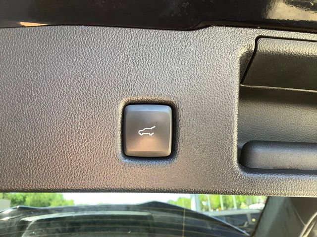 Certified 2024 Ford Escape ST-Line AWD/4WD image 32