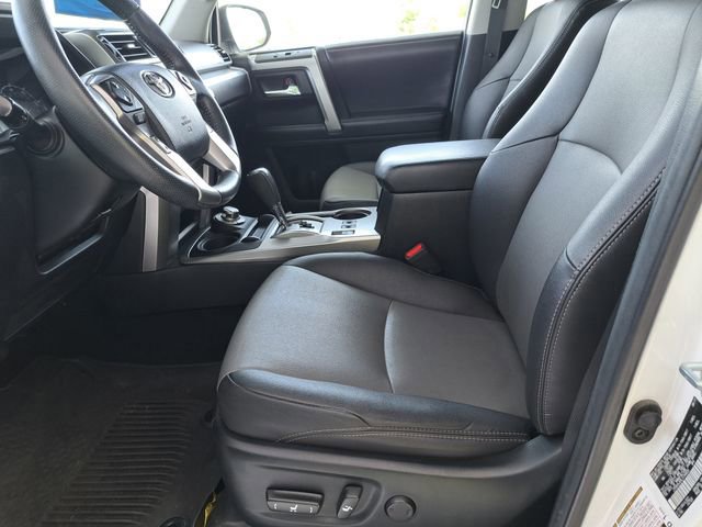 Used 2020 Toyota 4Runner SR5 Premium w/ Moonroof Package AWD/4WD image 24