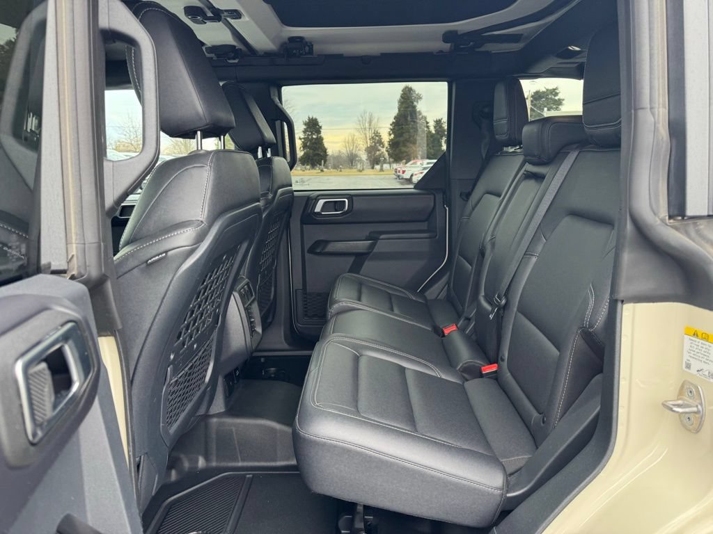 Certified 2025 Ford Bronco Badlands AWD/4WD image 20