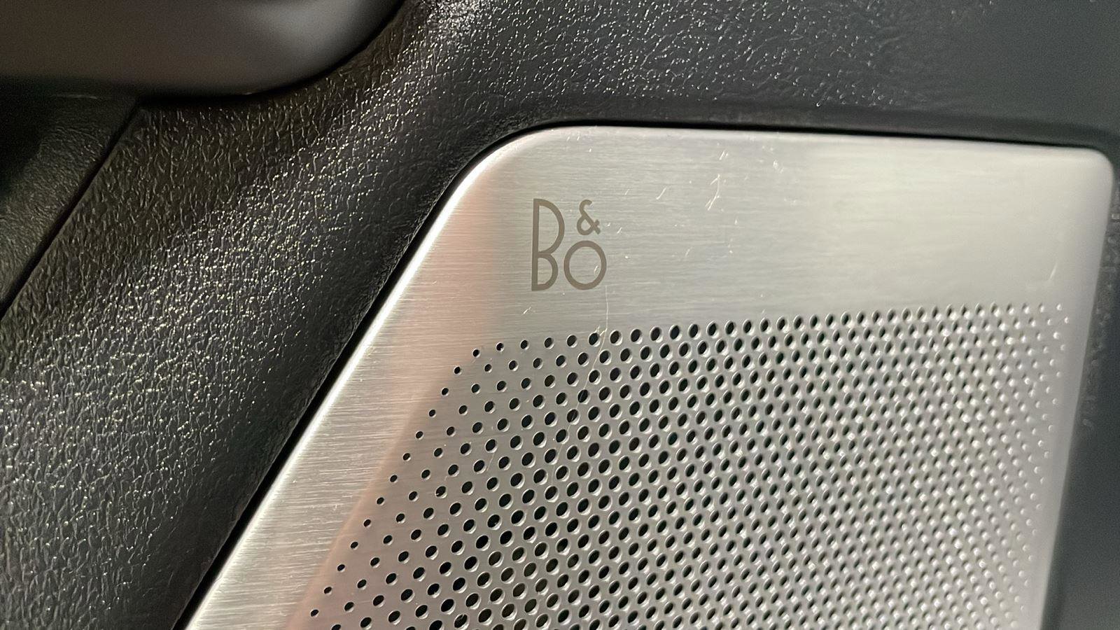 Certified 2024 Ford F150 Lariat w/ Equipment Group 502A High image 14