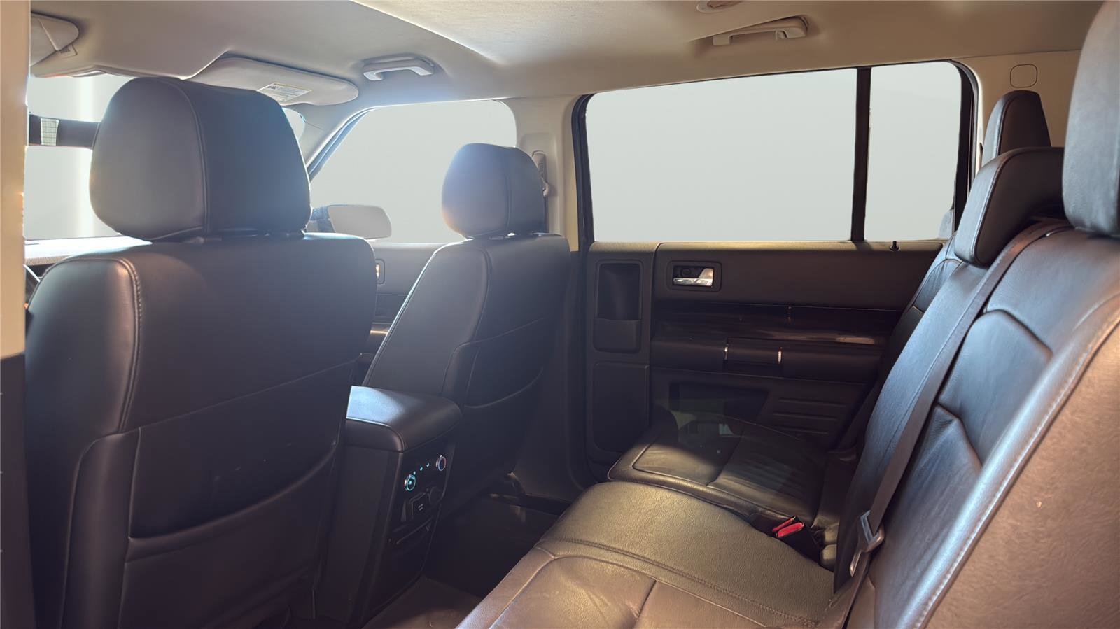 Certified 2019 Ford Flex SEL w/ Equipment Group 202A FWD image 17