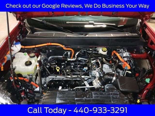 Certified 2025 Ford Maverick XLT image 17