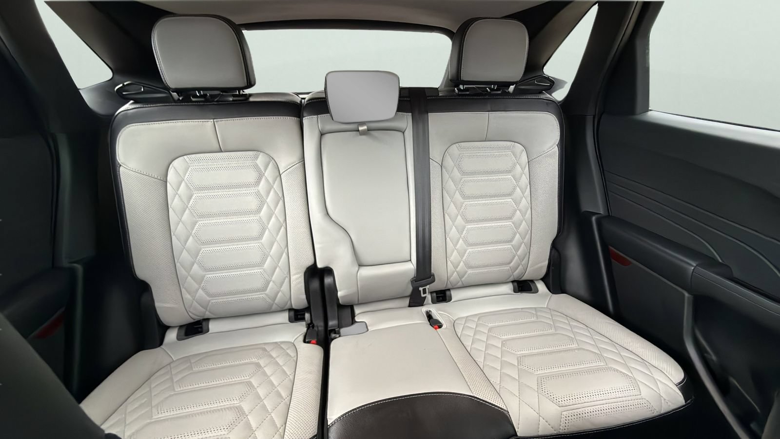 Certified 2023 Ford Escape Platinum w/ Premium Technology Package FWD image 22