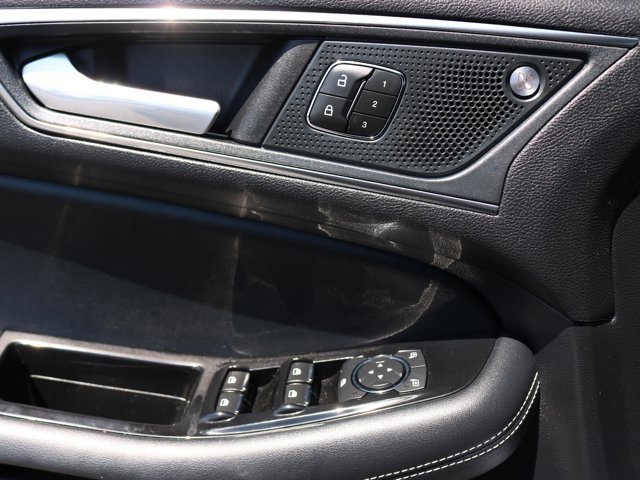 Certified 2019 Ford Edge ST w/ Equipment Group 401A AWD/4WD image 11