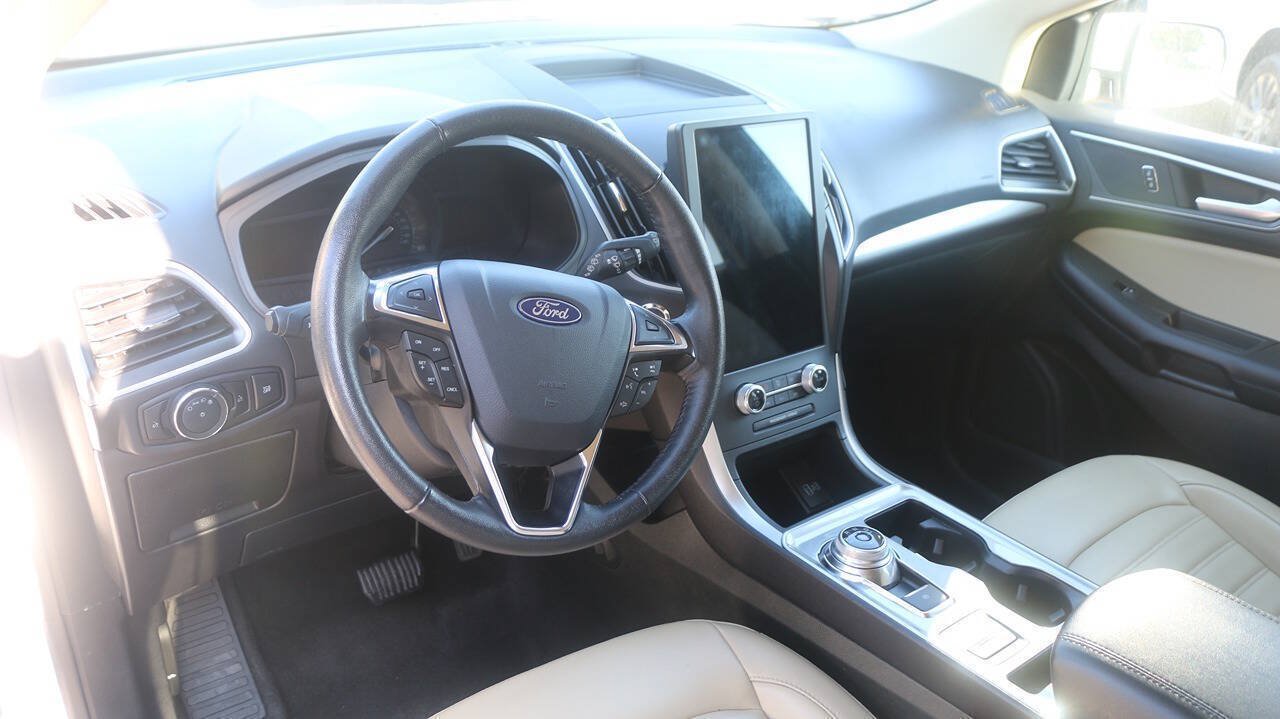 Certified 2024 Ford Edge SEL AWD/4WD image 27